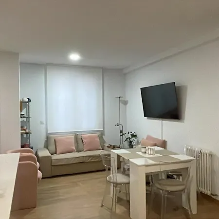 Apartman Centrica Con Vistas